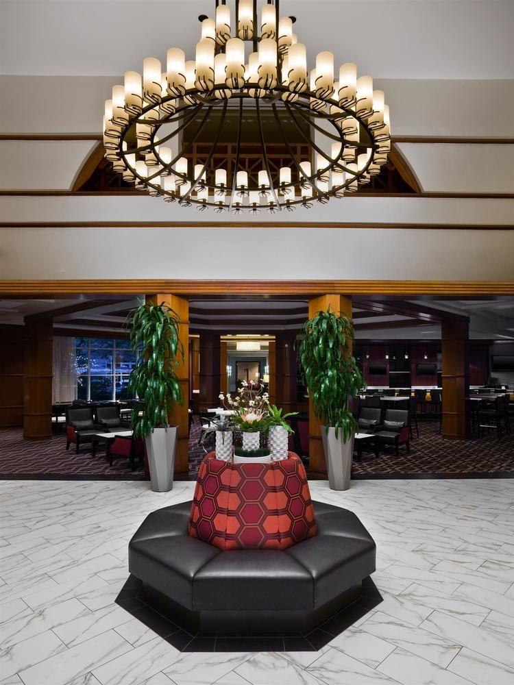 Sheraton Boston Needham Hotel Exterior photo